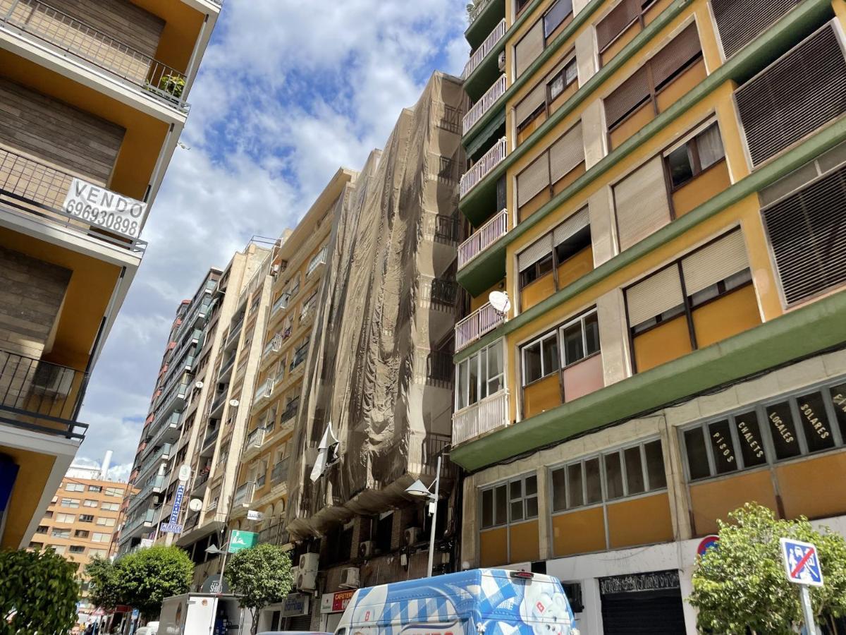 Cozy San Cristobal Apartment In Heart Of Alicante Esterno foto