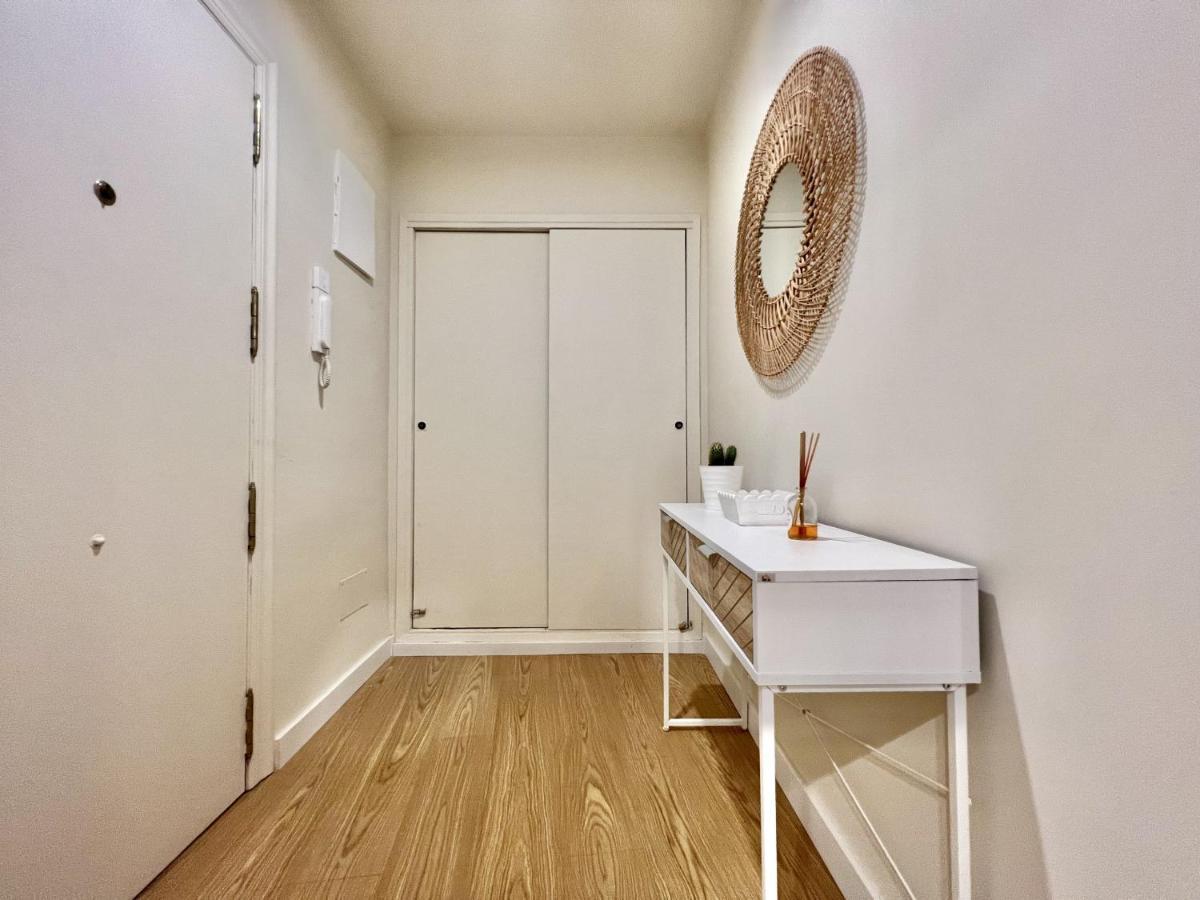Cozy San Cristobal Apartment In Heart Of Alicante Esterno foto