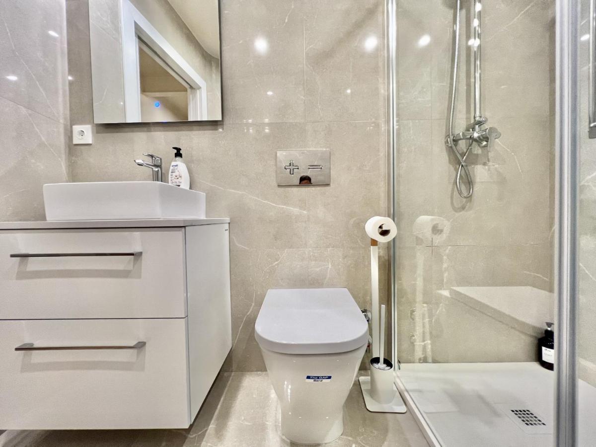 Cozy San Cristobal Apartment In Heart Of Alicante Esterno foto