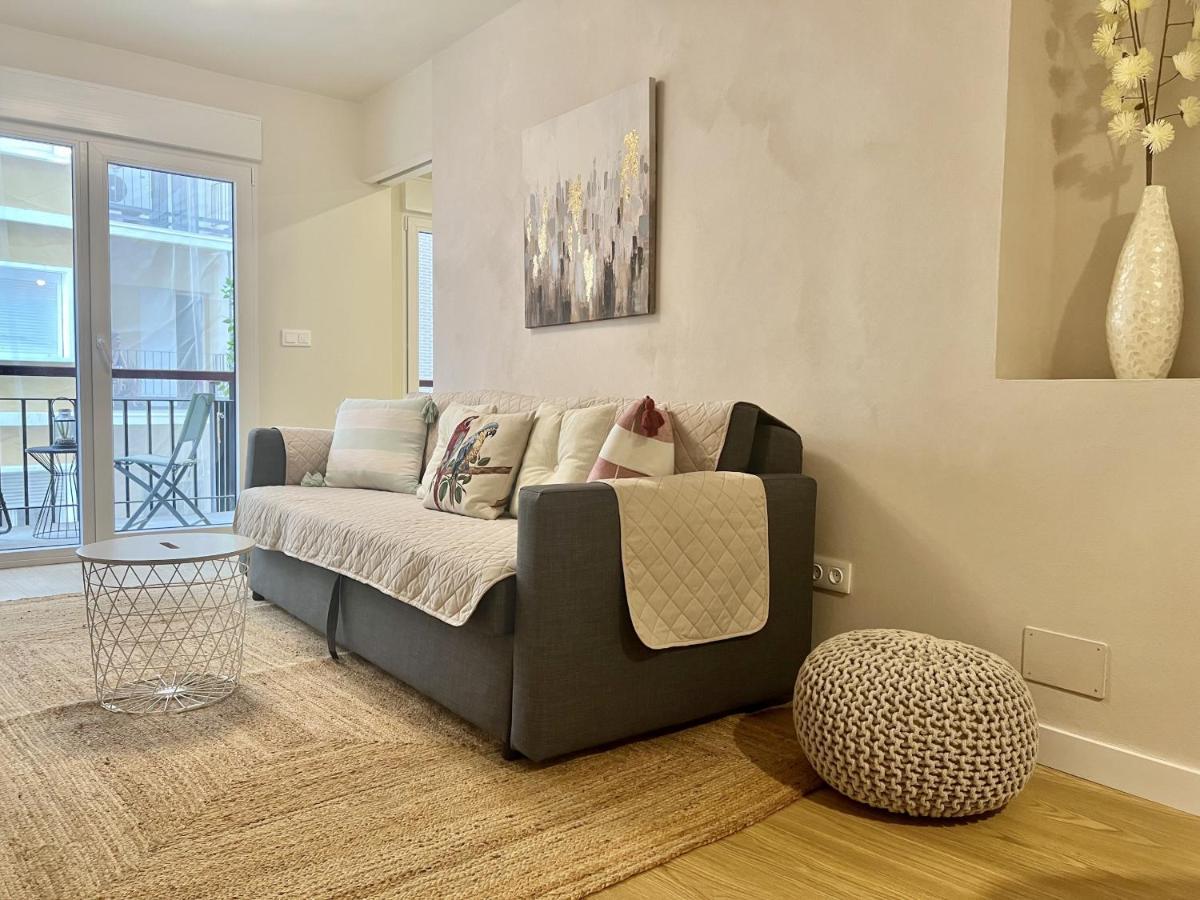Cozy San Cristobal Apartment In Heart Of Alicante Esterno foto